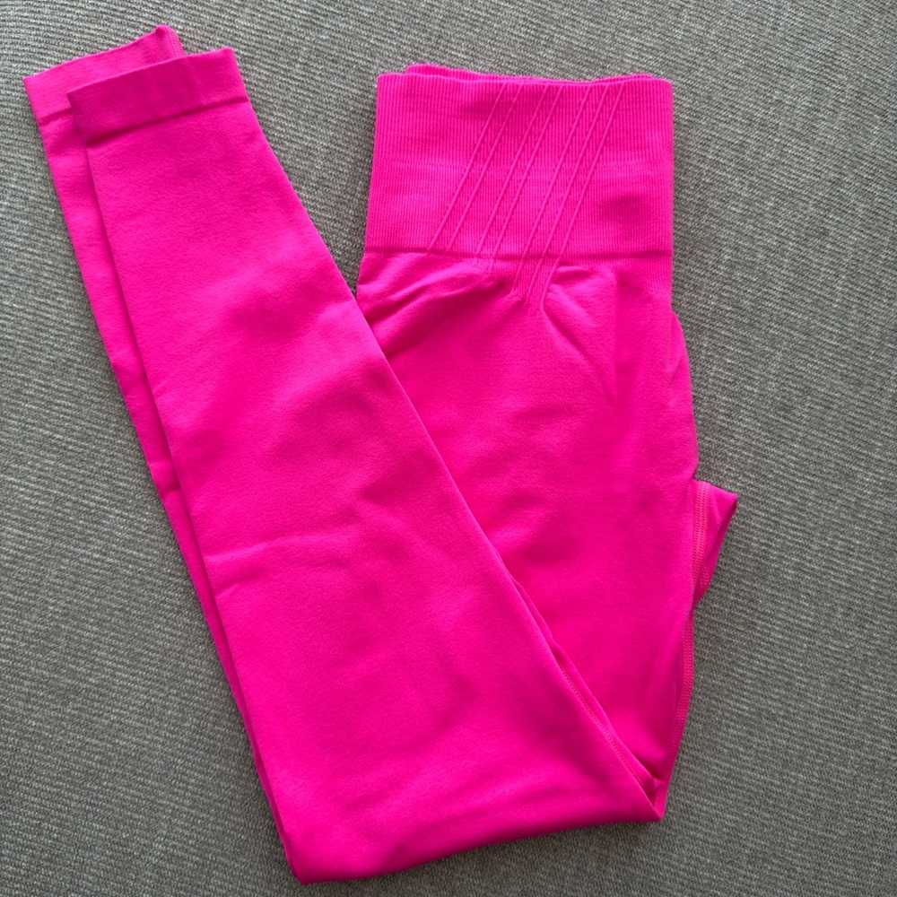 BuffBunny Pink Leggings